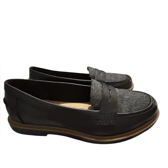 Clarks Black Leather Collection Shoes Loafers Women’s Size 8 Soft Cushion. - Picture 1 of 9